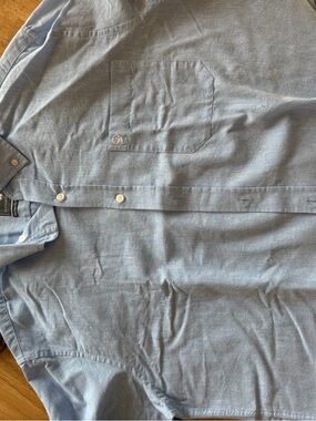 The Southern Shirt Company Light Blue Casual Button-Down Shirt